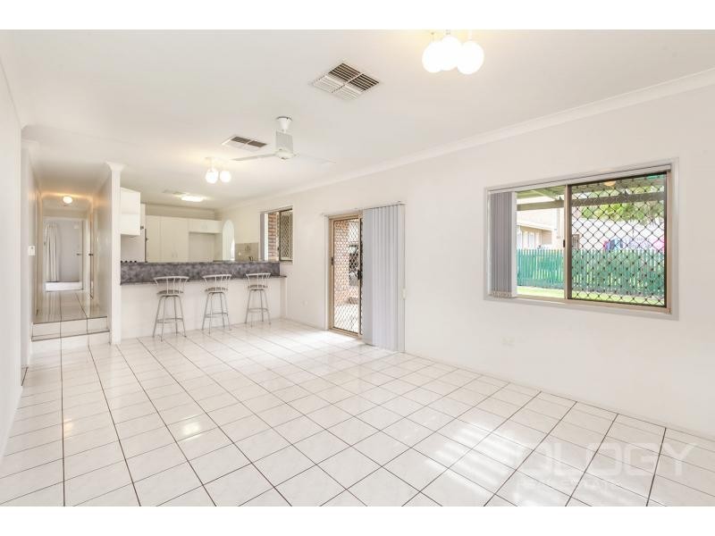 10 Rees Jones Close, Frenchville QLD 4701
