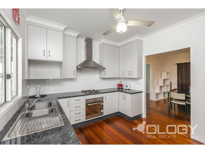 141 Rodboro Street, Berserker QLD 4701