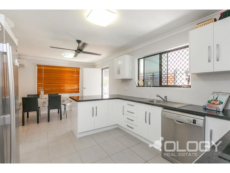 80 Sheehy Street, Park Avenue QLD 4701