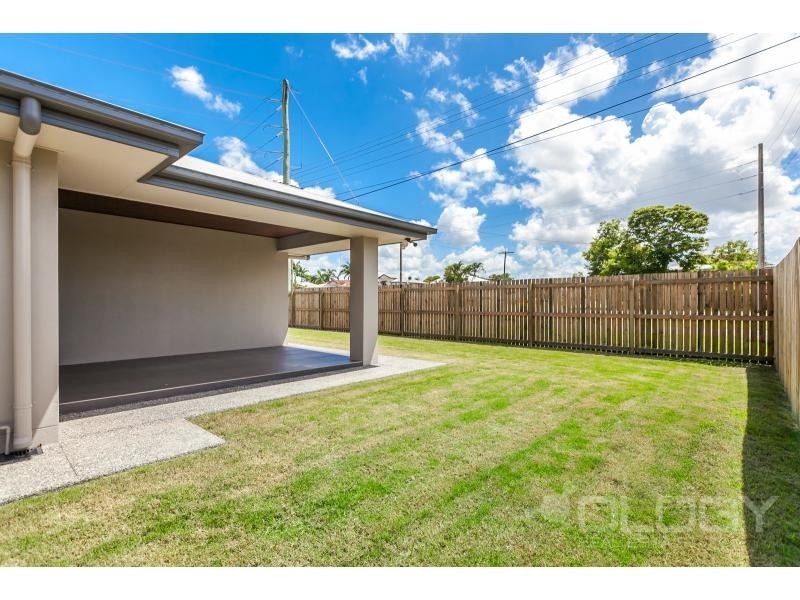 1 Birch Street, Park Avenue QLD 4701