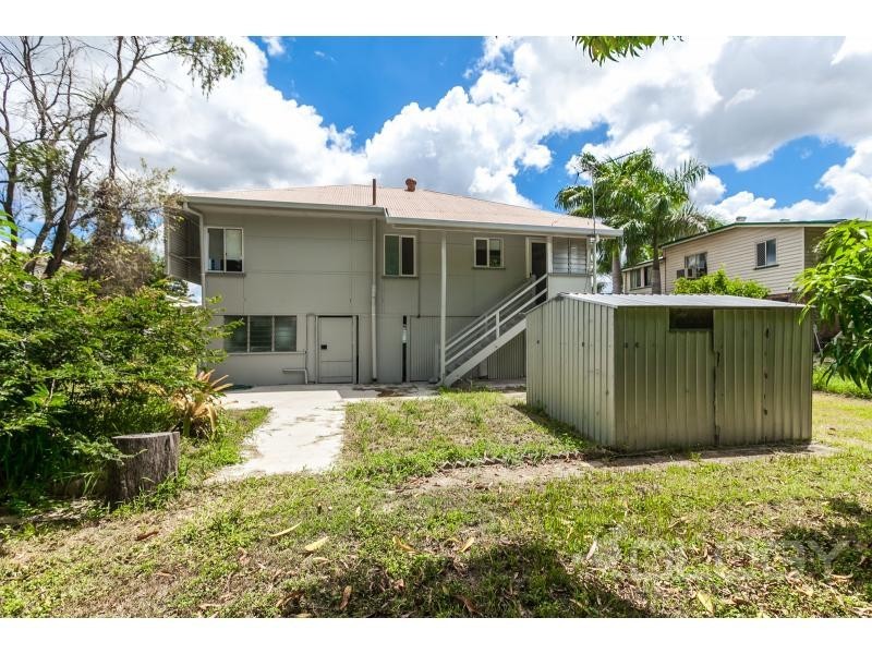 26 Card Street, Berserker QLD 4701