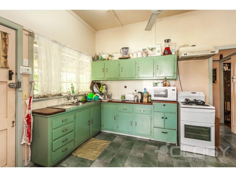 94 High Street, Berserker QLD 4701