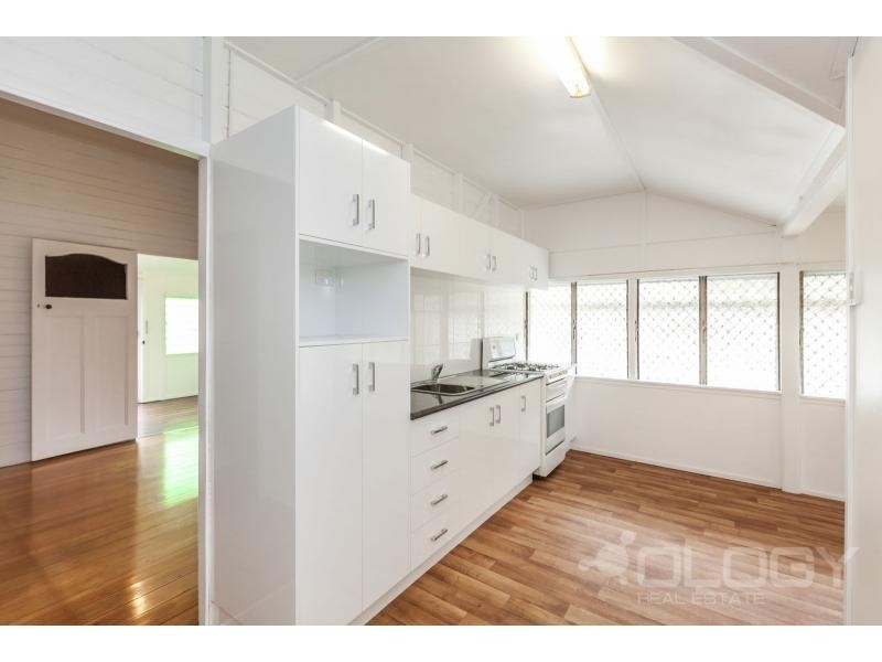 37 Larnach Street, Allenstown QLD 4700