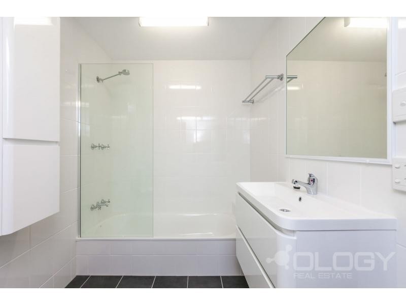 37 Larnach Street, Allenstown QLD 4700