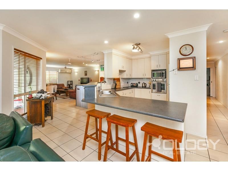 5 Thorsen Close, Gracemere QLD 4702