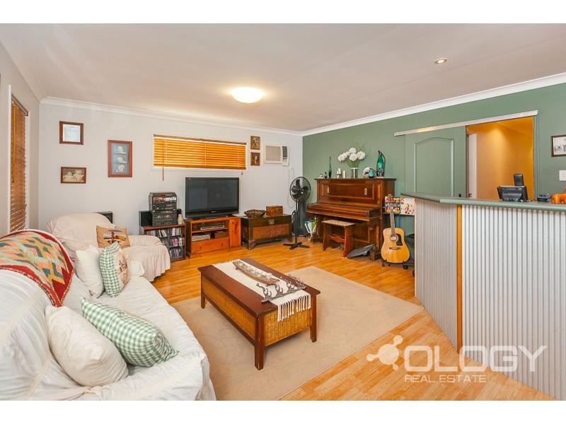 5 Thorsen Close, Gracemere QLD 4702