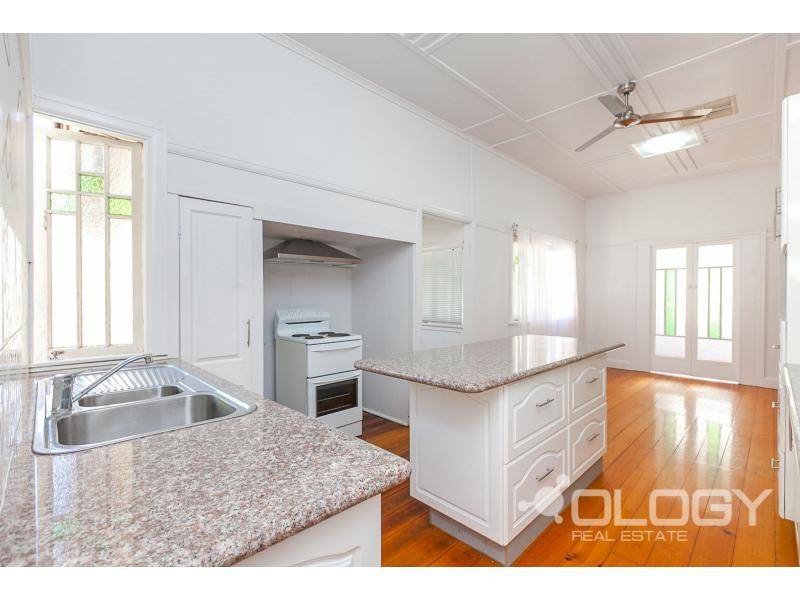 43 Jones Street, Wandal QLD 4700