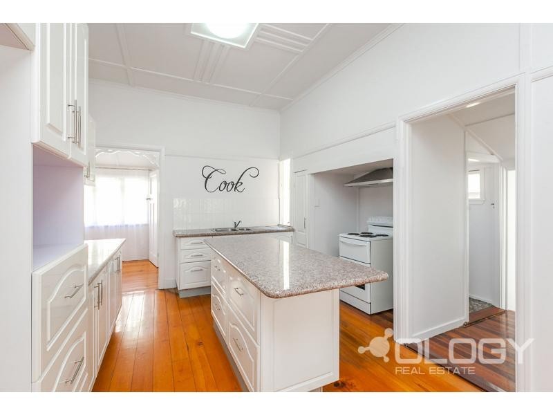43 Jones Street, Wandal QLD 4700