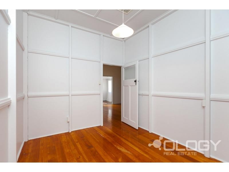 43 Jones Street, Wandal QLD 4700