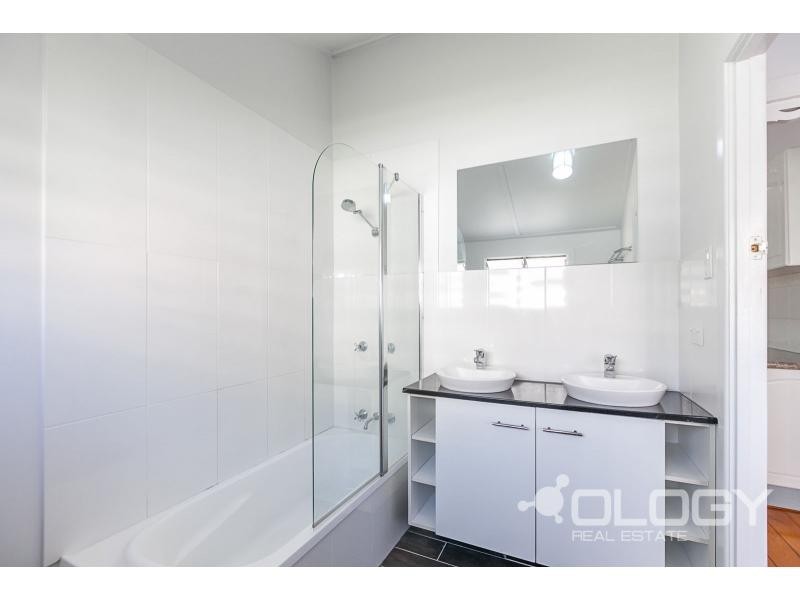 43 Jones Street, Wandal QLD 4700