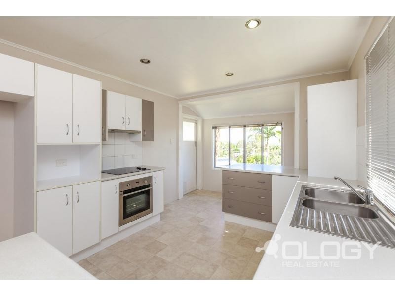 70 Agnes Street, The Range QLD 4700