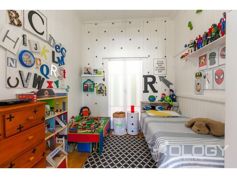148 Part Street, Berserker QLD 4701