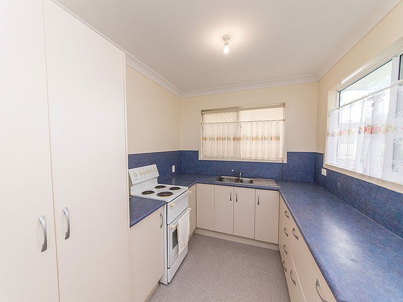 8 Harriette Street, Park Avenue QLD 4701