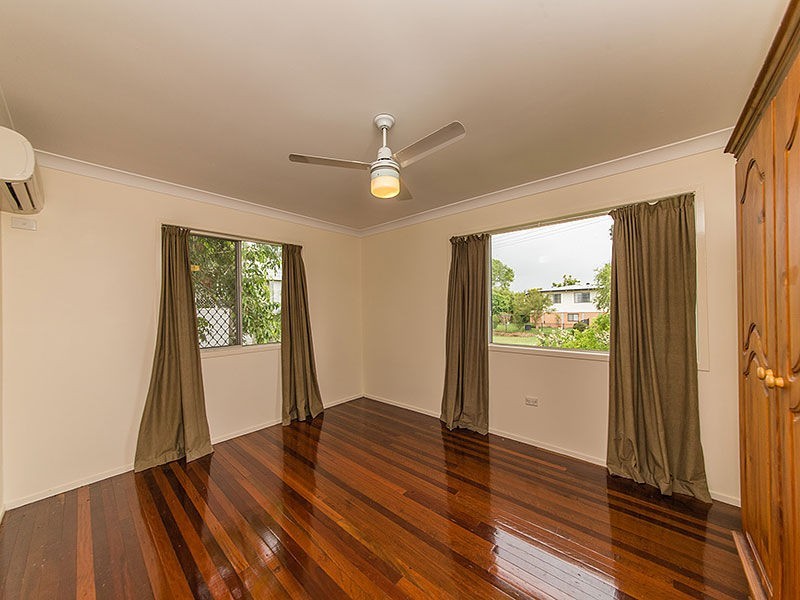 8 Harriette Street, Park Avenue QLD 4701