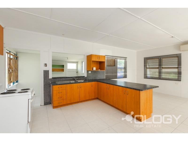 210 Earl Street, Berserker QLD 4701