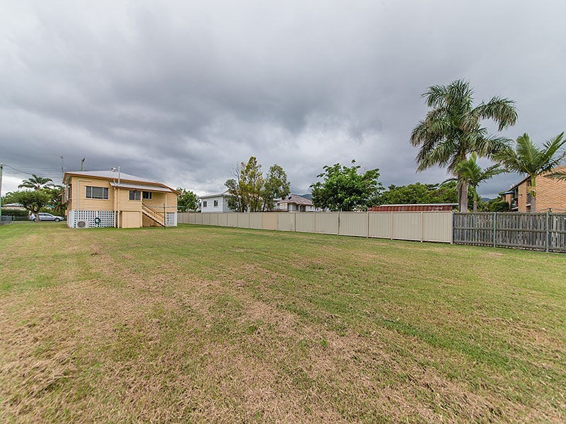 88 Clifton Street, Berserker QLD 4701