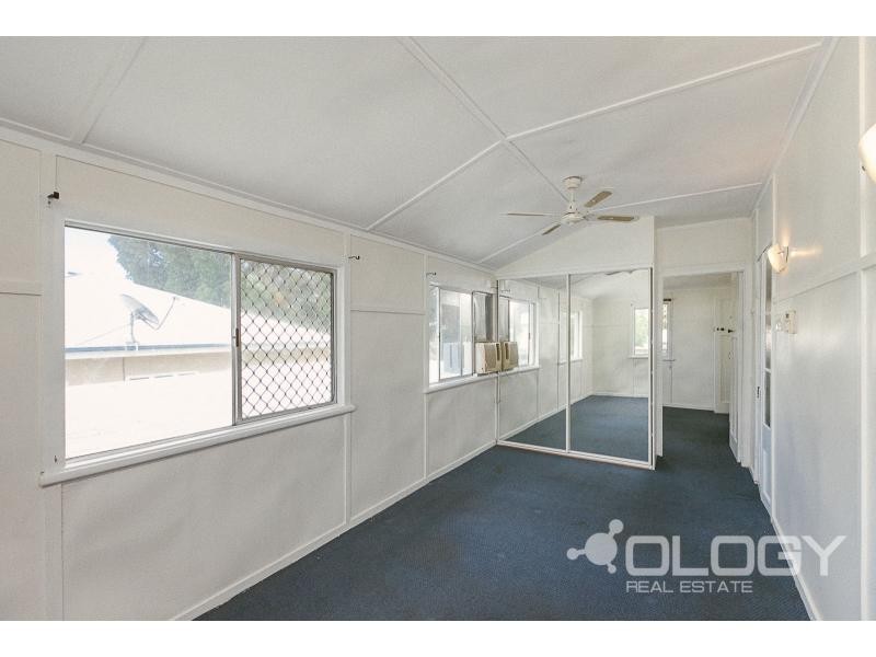 35 Elphinstone Street, Berserker QLD 4701