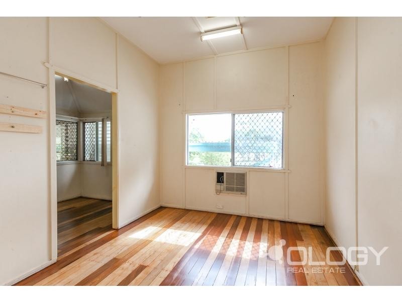 76 Simpson Street, Berserker QLD 4701
