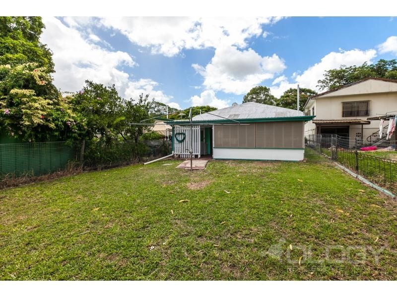 76 Simpson Street, Berserker QLD 4701
