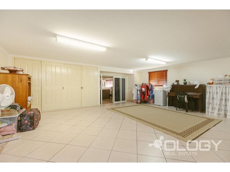 360 Limpus Street, Frenchville QLD 4701