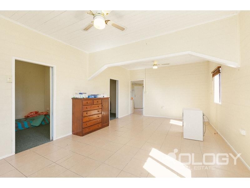 394 Murray Street, Depot Hill QLD 4700
