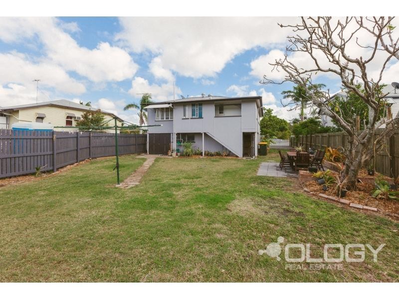 12 Pershing Street, Wandal QLD 4700