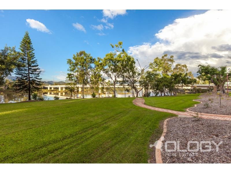 3/14 Victoria Parade, Rockhampton QLD 4700