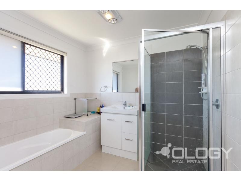 5 Jardine Court, Gracemere QLD 4702
