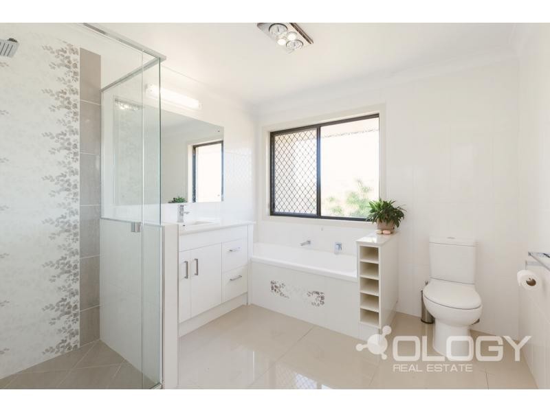 23 Maclyn Avenue, Glenlee QLD 4711