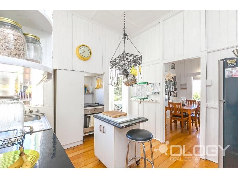 148 Part Street, Berserker QLD 4701