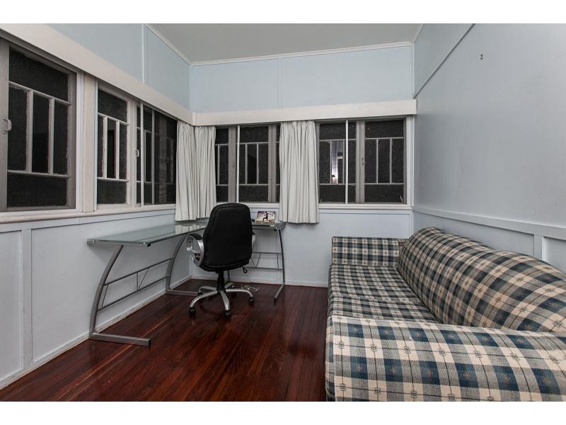 136 Rodboro Street, Berserker QLD 4701