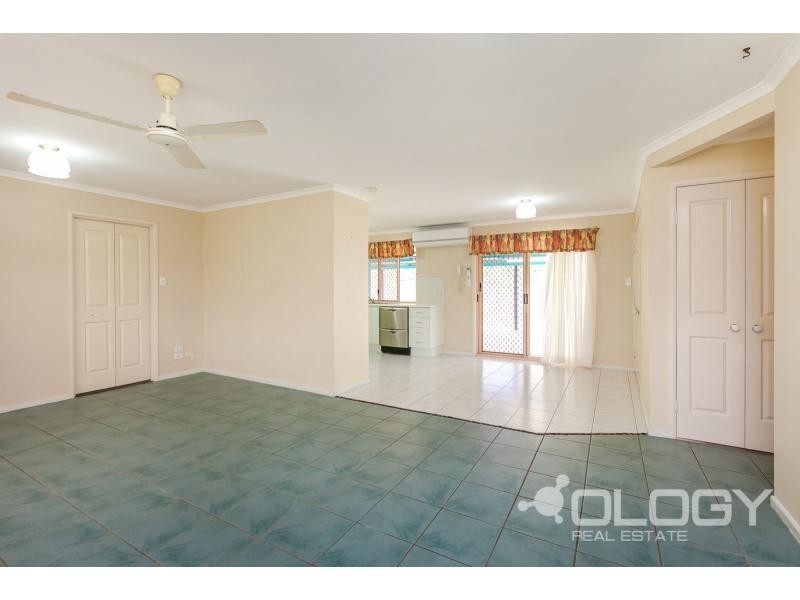 6 Kawana Close, Kawana QLD 4701