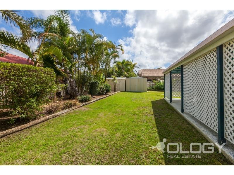 6 Kawana Close, Kawana QLD 4701