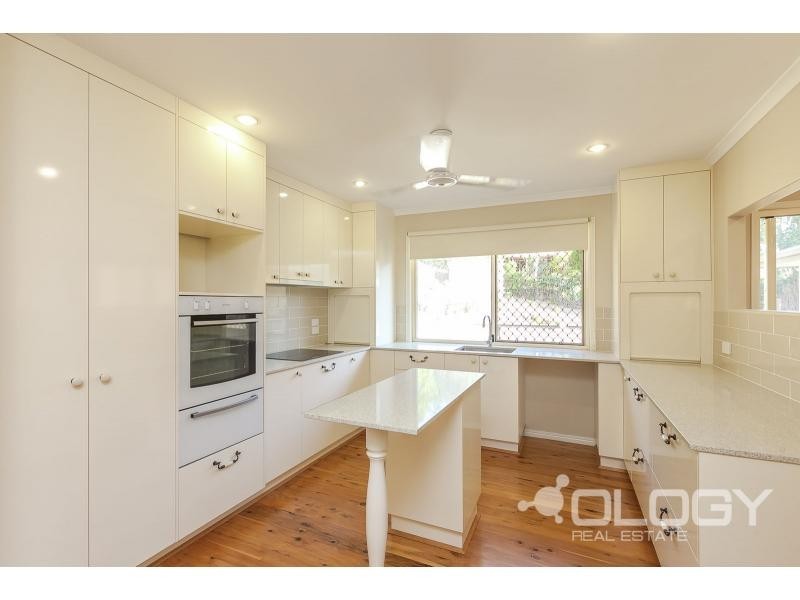 23 Lamington Street, The Range QLD 4700