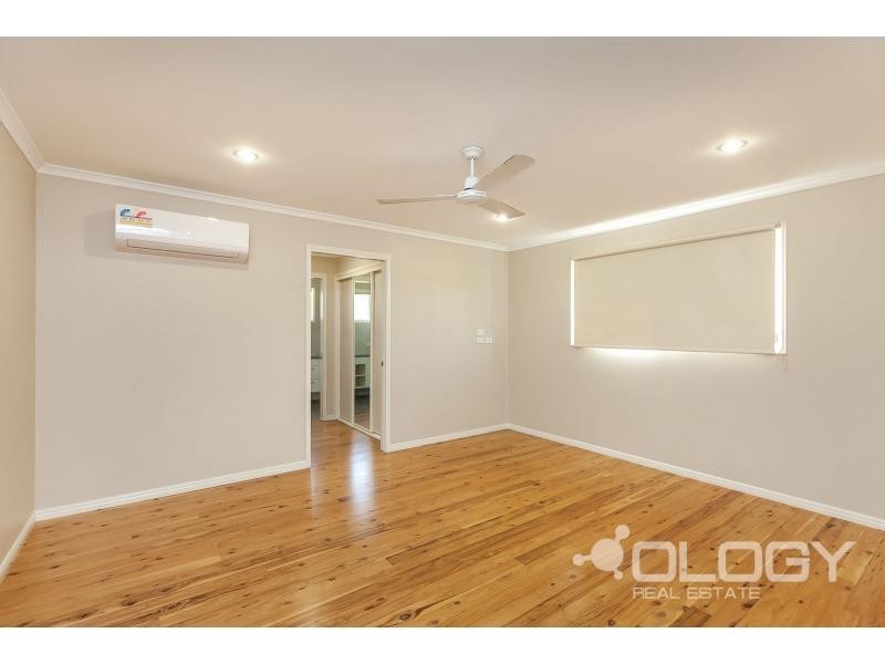 23 Lamington Street, The Range QLD 4700
