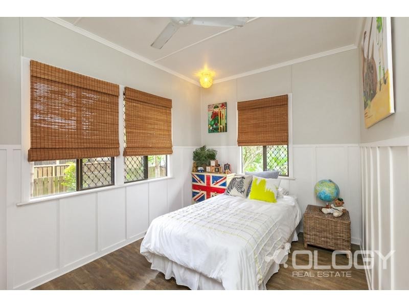 156 Water Street, Berserker QLD 4701