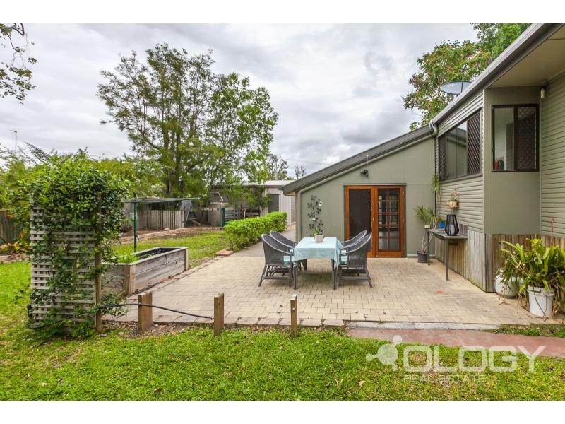 156 Water Street, Berserker QLD 4701