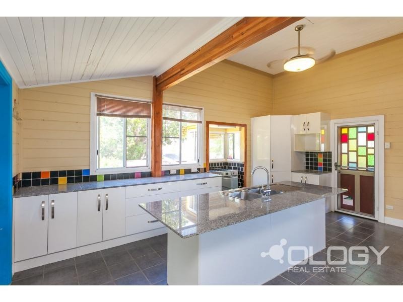 64 Separation Street, Allenstown QLD 4700