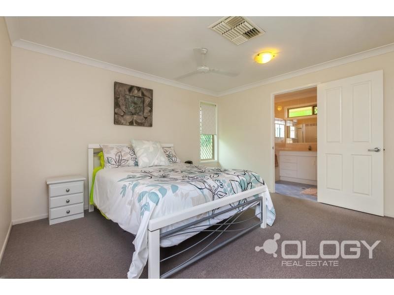 3 Van Haeren Street, Kawana QLD 4701