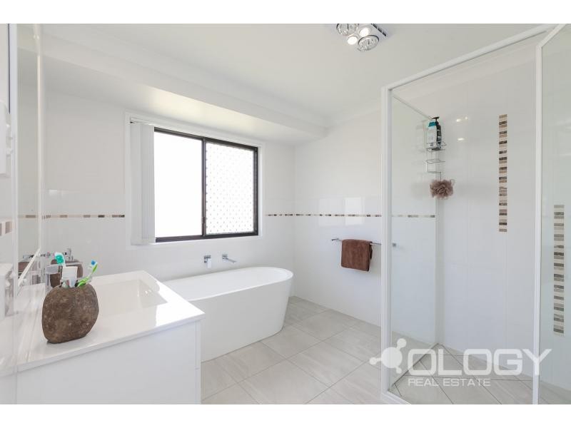 168 Glendale Road, Glendale QLD 4711