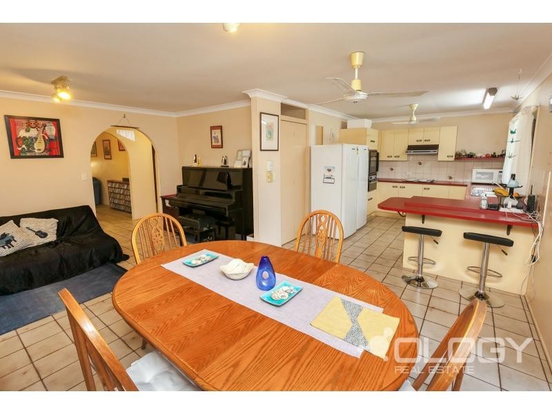 317 Kime Street, Koongal QLD 4701