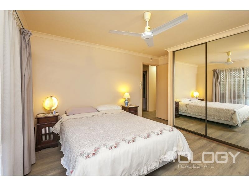 317 Kime Street, Koongal QLD 4701