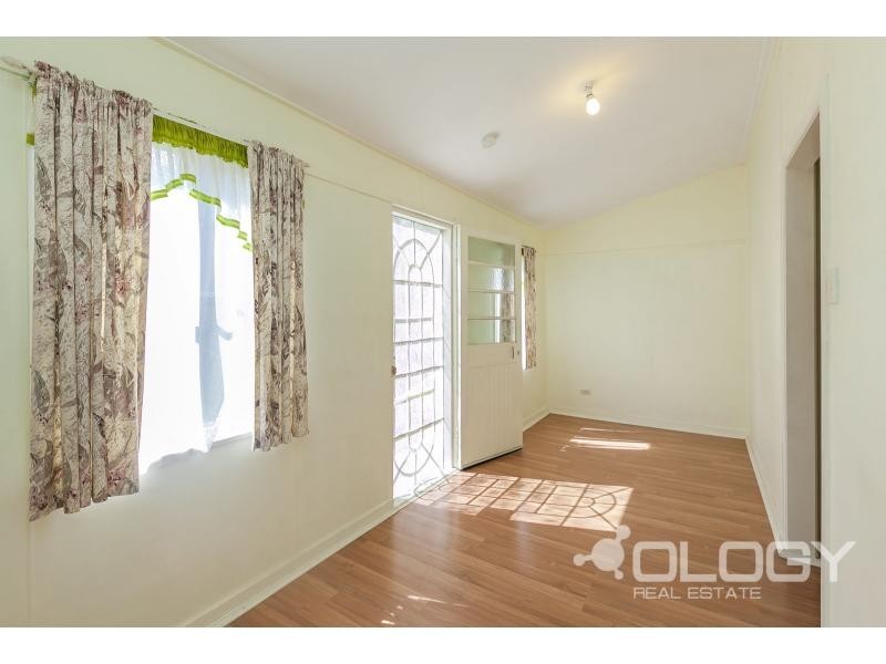 13 Nobbs Street, Berserker QLD 4701