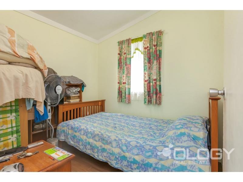13 Nobbs Street, Berserker QLD 4701