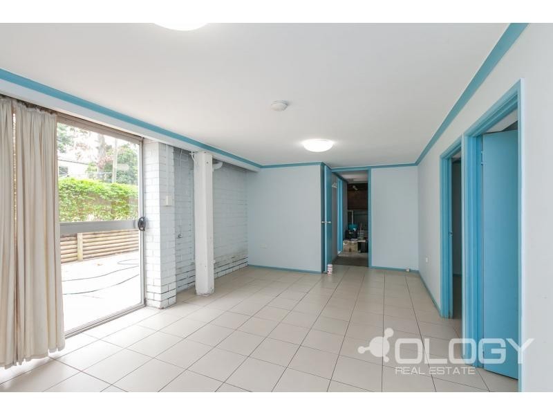 325 Marsh Avenue, Frenchville QLD 4701