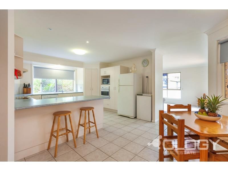 82 Carara Drive, Kawana QLD 4701