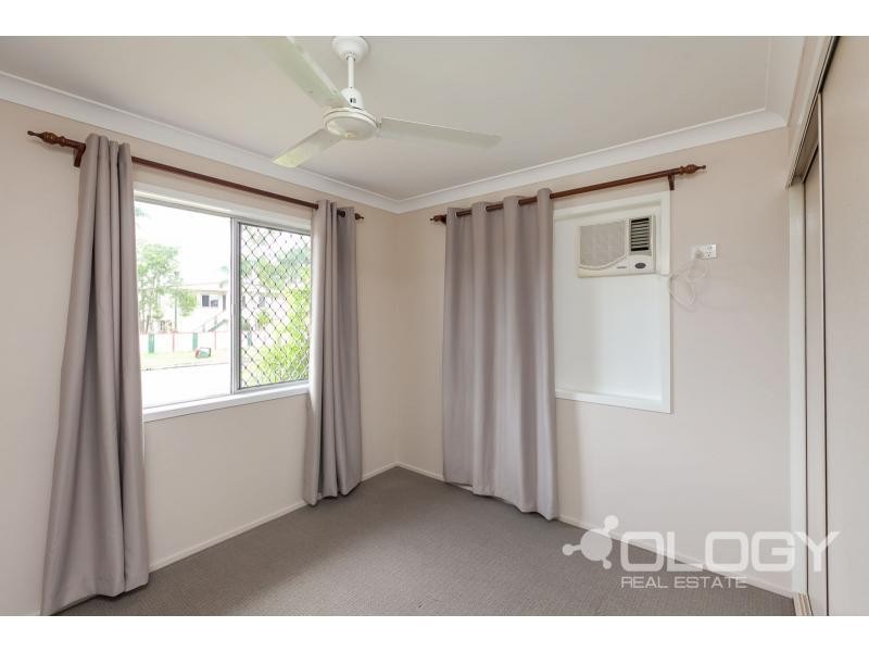 1/12 Westmoreland Street, Kawana QLD 4701