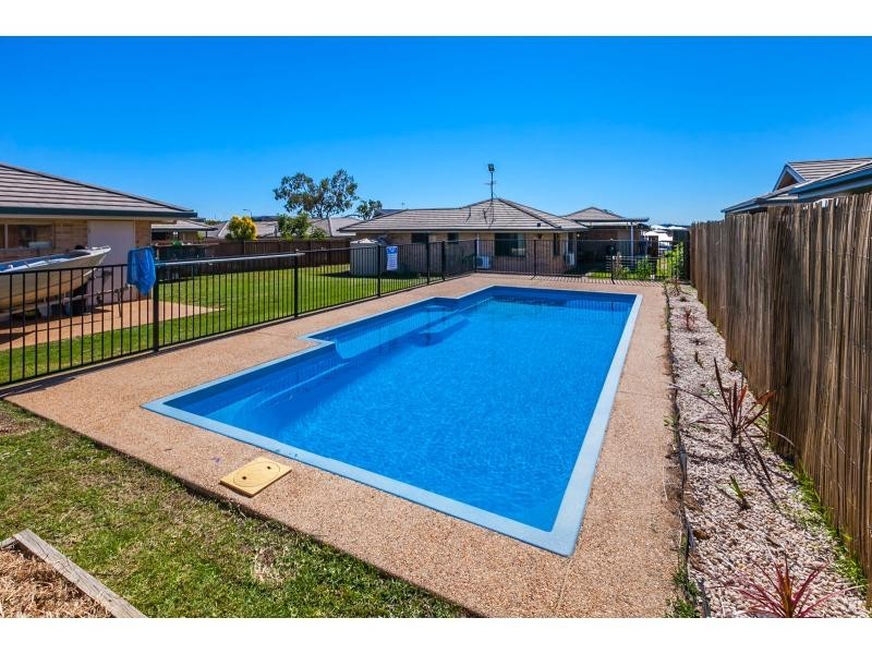 4 Lawson Court, Gracemere QLD 4702
