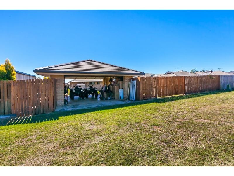 4 Lawson Court, Gracemere QLD 4702