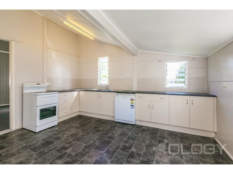 346 George Street, Depot Hill QLD 4700